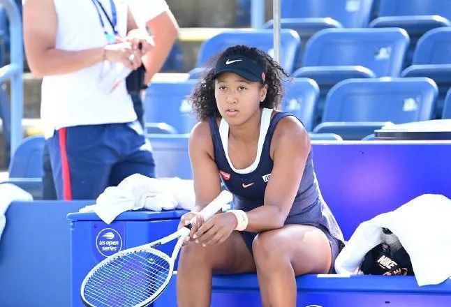 洛瑞的每一 洛瑞的每一