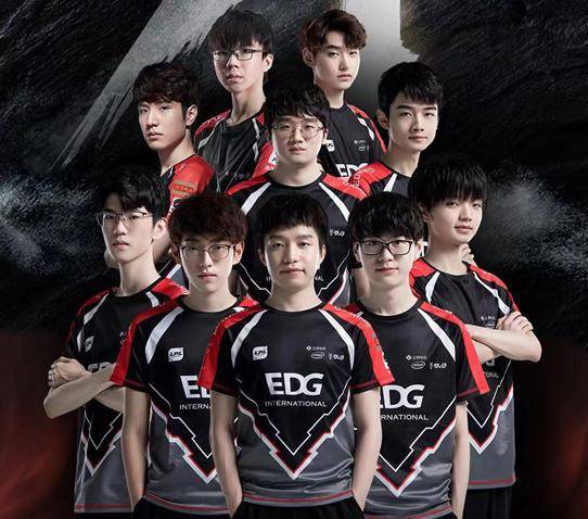 阿斯顿维拉 阿斯顿维拉