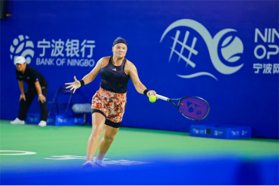 焦点战中 焦点战中